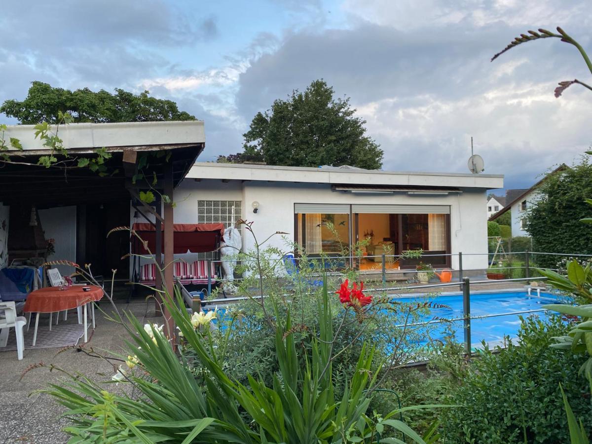 Ferienwohnung Mit Garten Pirmasens Exterior foto
