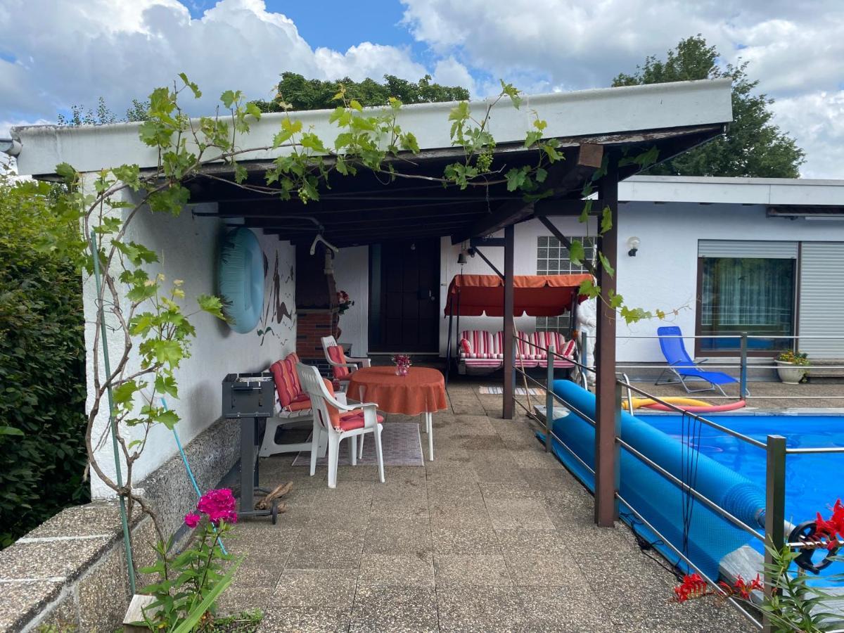 Ferienwohnung Mit Garten Pirmasens Exterior foto